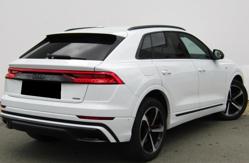 Audi Q8 55 TFSI Quattro S - line - изображение 3