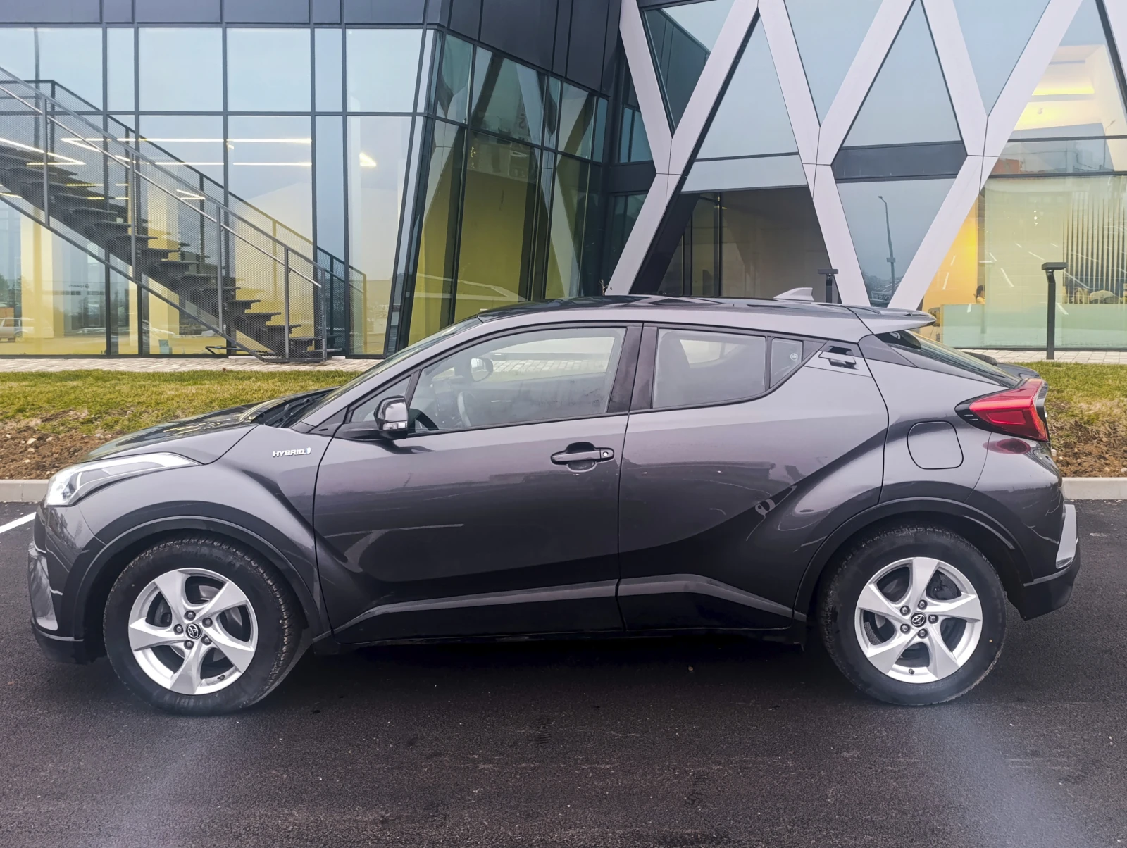 Toyota C-HR Гаранция - изображение 3