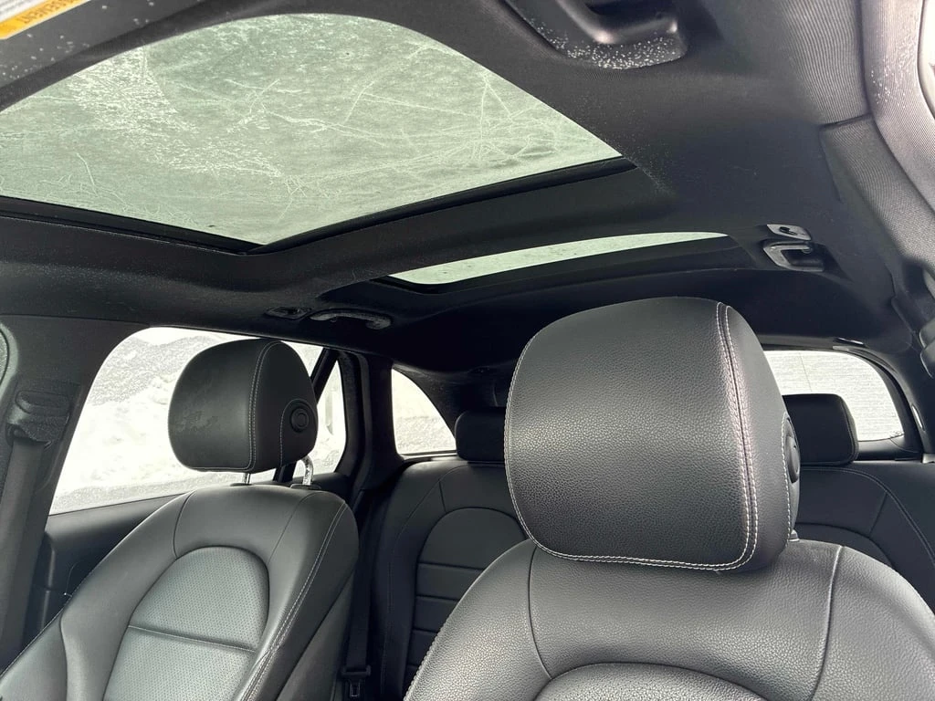 Mercedes-Benz GLC * 300 * CARFAX * БЕЗ ПЪРВОНАЧАЛНА ВНОСКА - изображение 10