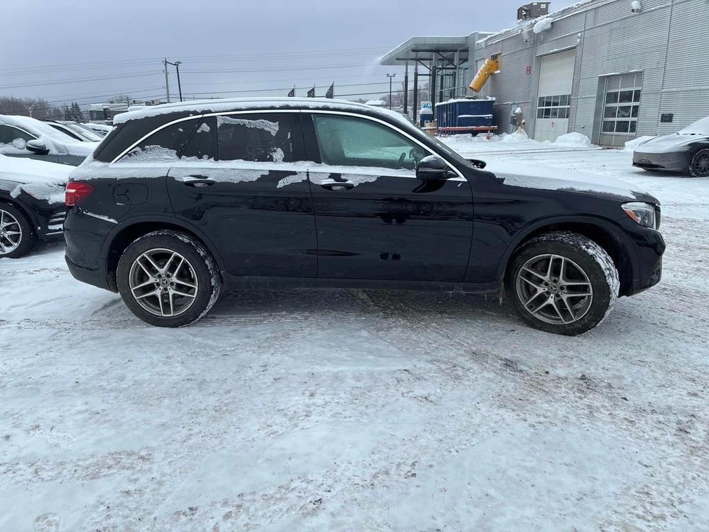 Mercedes-Benz GLC * 300 * CARFAX * БЕЗ ПЪРВОНАЧАЛНА ВНОСКА - изображение 3