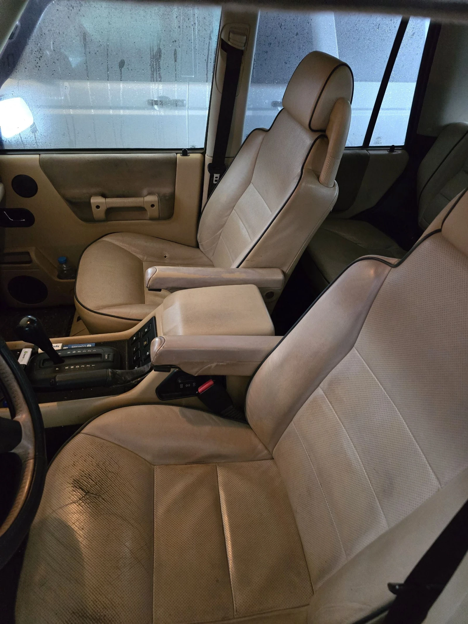 Land Rover Discovery TD5, снимка 9 - Автомобили и джипове - 53427813