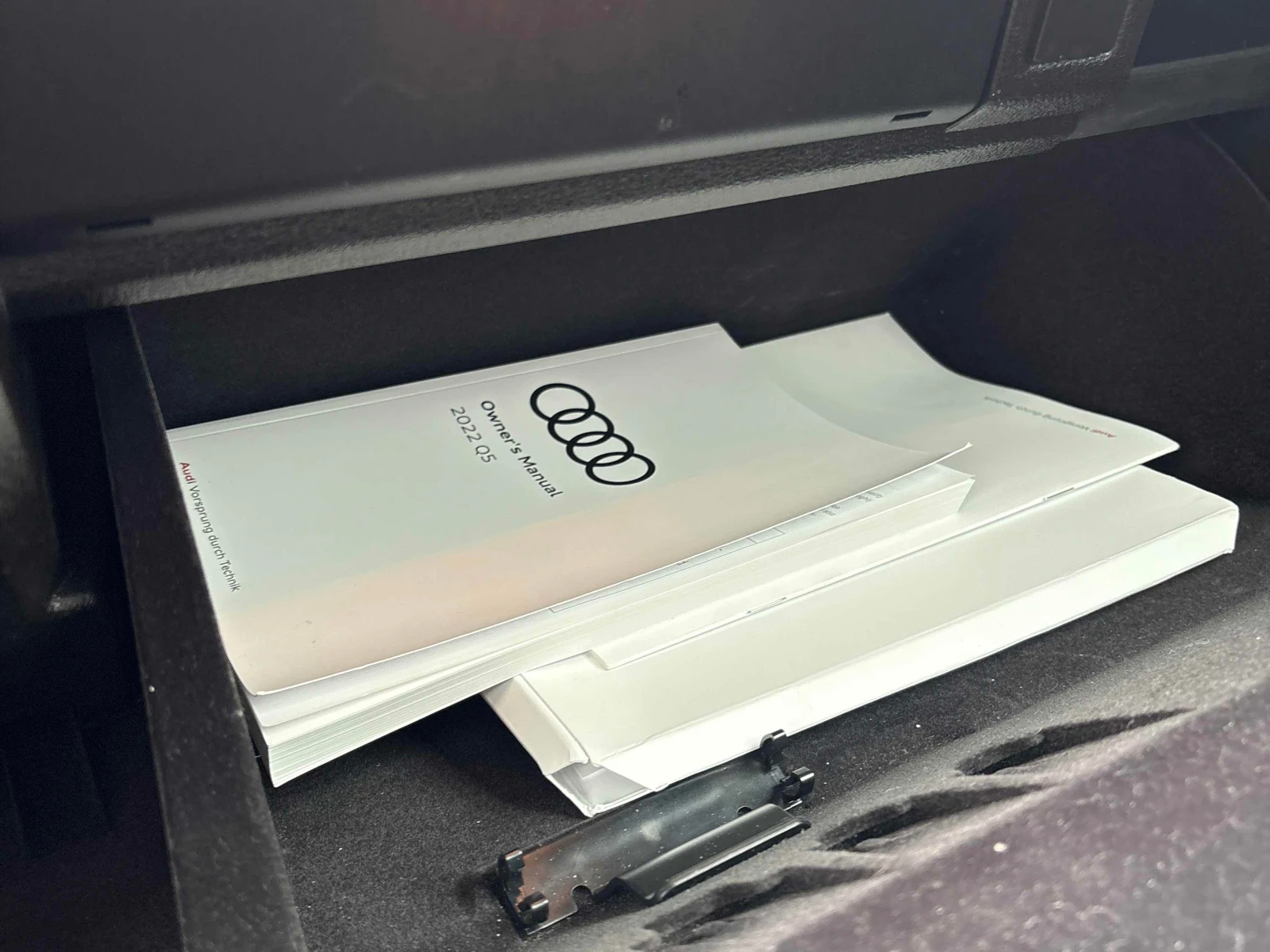 Audi Q5 S LINE * ОБДУХВАНЕ * 360 КАМЕРА * БЕЗ ИНЦИДЕНТИ * , снимка 15 - Автомобили и джипове - 54241079