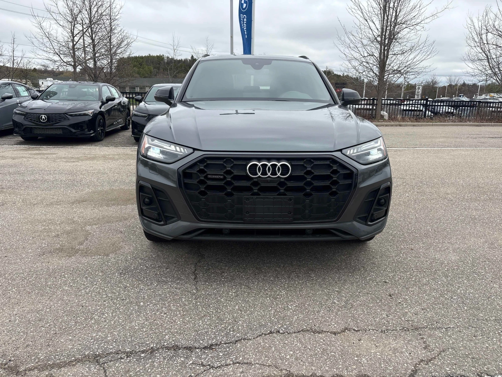 Audi Q5 S LINE * ОБДУХВАНЕ * 360 КАМЕРА * БЕЗ ИНЦИДЕНТИ * , снимка 2 - Автомобили и джипове - 54241079