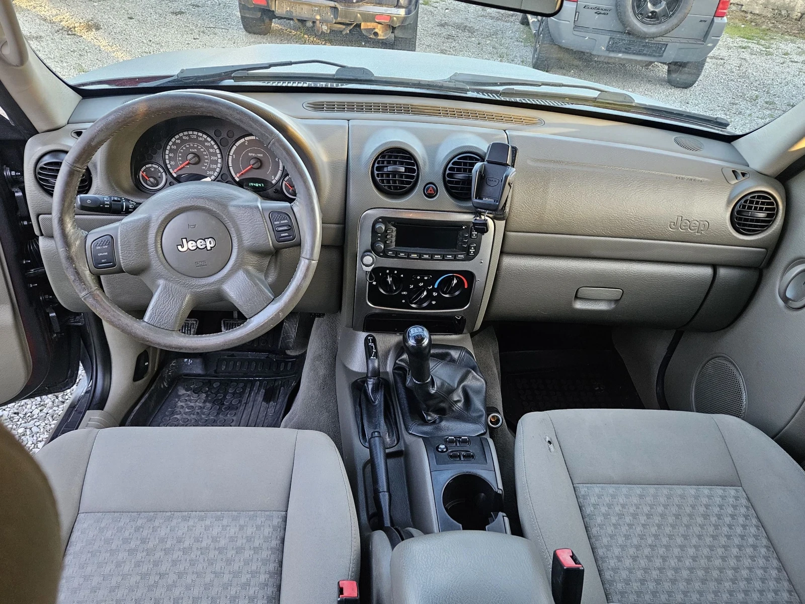 Jeep Cherokee 2.8crdi, снимка 9 - Автомобили и джипове - 54357232