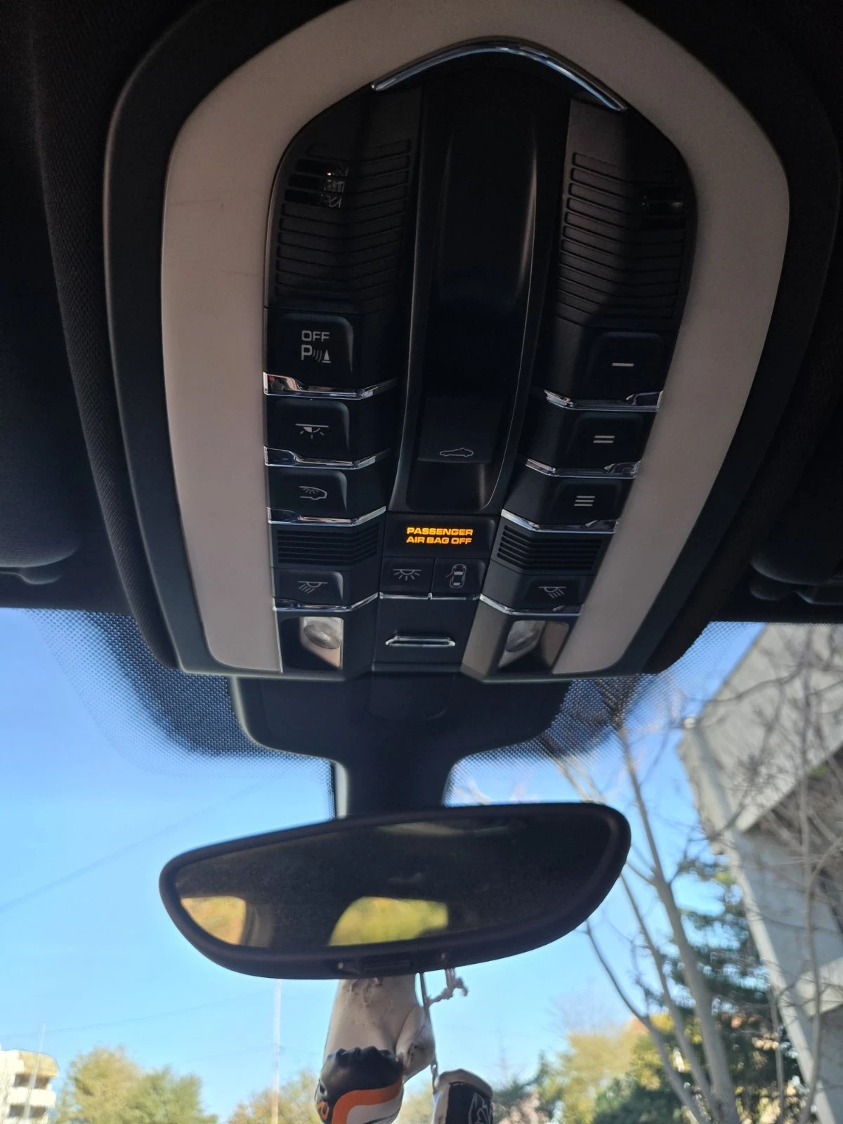 Porsche Cayenne, снимка 16 - Автомобили и джипове - 54585376