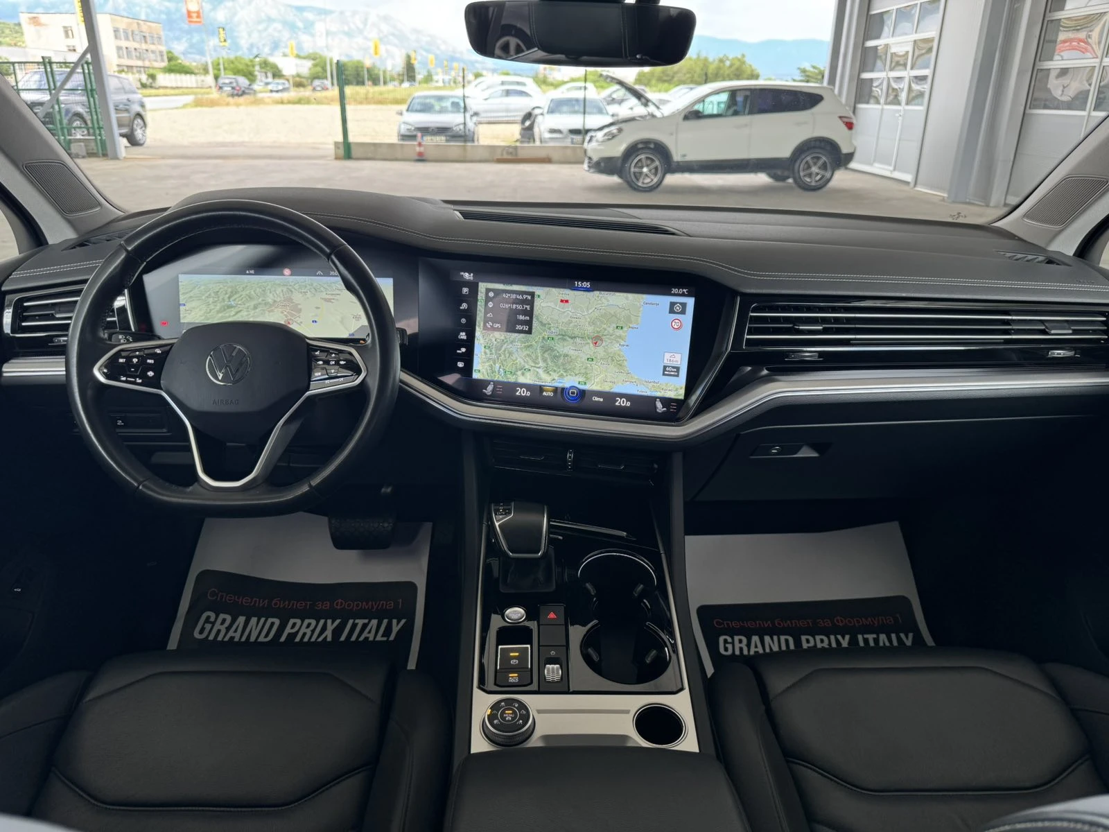 VW Touareg 3.0TDI V6* 231ps* КОЖА* НАВИ* LED* DISTRONIC, снимка 11 - Автомобили и джипове - 54629198