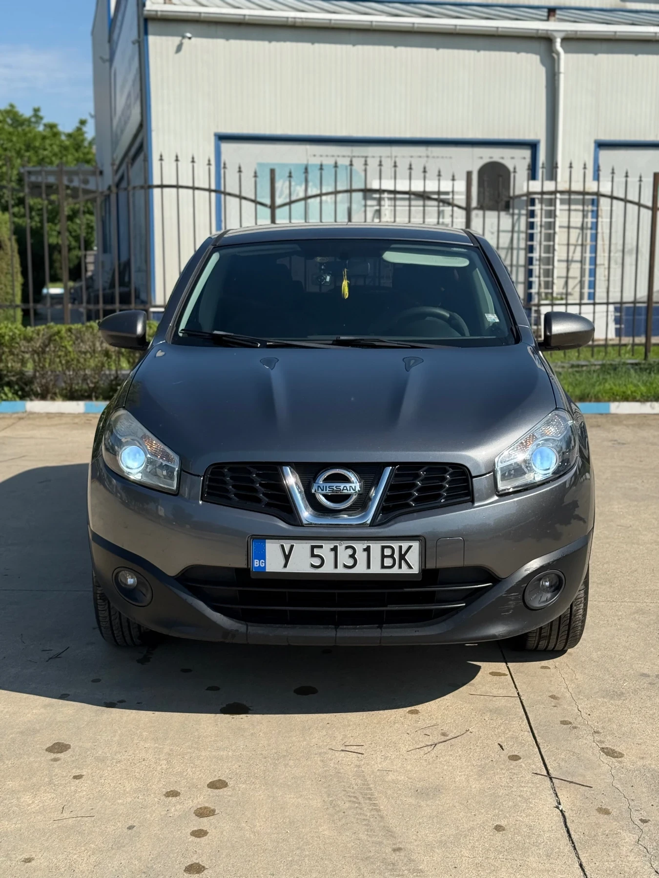Nissan Qashqai 1.6 Бензин-Газ, снимка 3 - Автомобили и джипове - 54814937