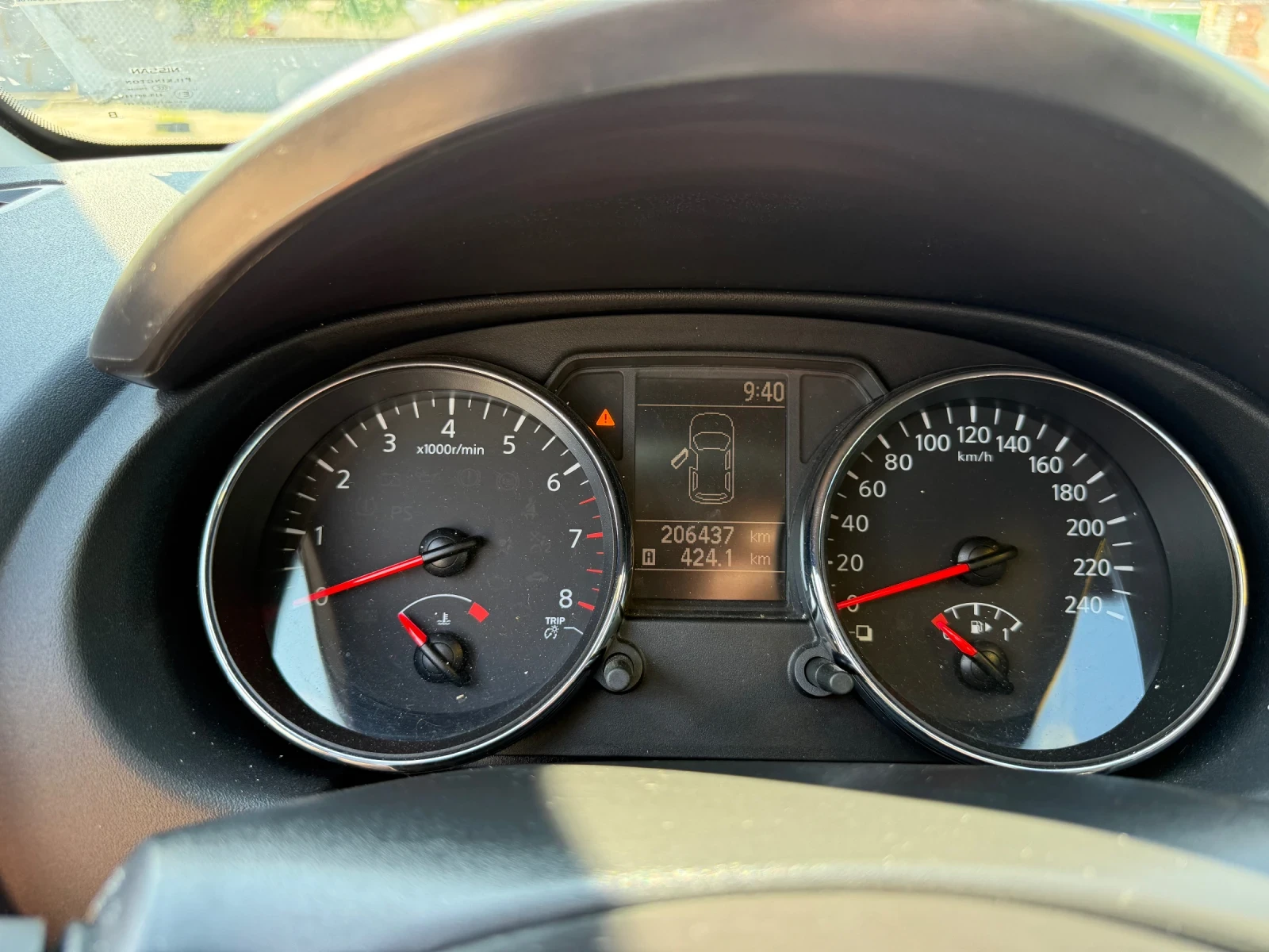 Nissan Qashqai 1.6 Бензин-Газ, снимка 12 - Автомобили и джипове - 54814937