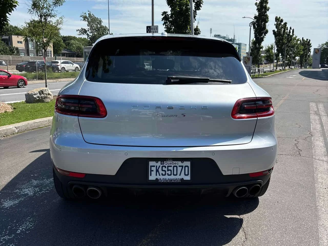 Porsche Macan * S * ШИТО ТАБЛО* ЧЕРВЕН САЛОН* ПАНОРАМА* , снимка 5 - Автомобили и джипове - 55167296