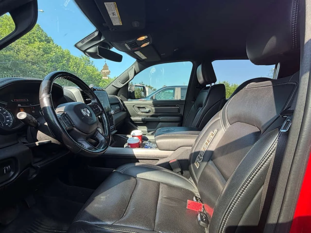 Dodge RAM 1500 REBEL * БЪРЗИ/БАВНИ* БЛОКАЖ НА ДИФЕРЕНЦИАЛА* , снимка 8 - Автомобили и джипове - 55229901