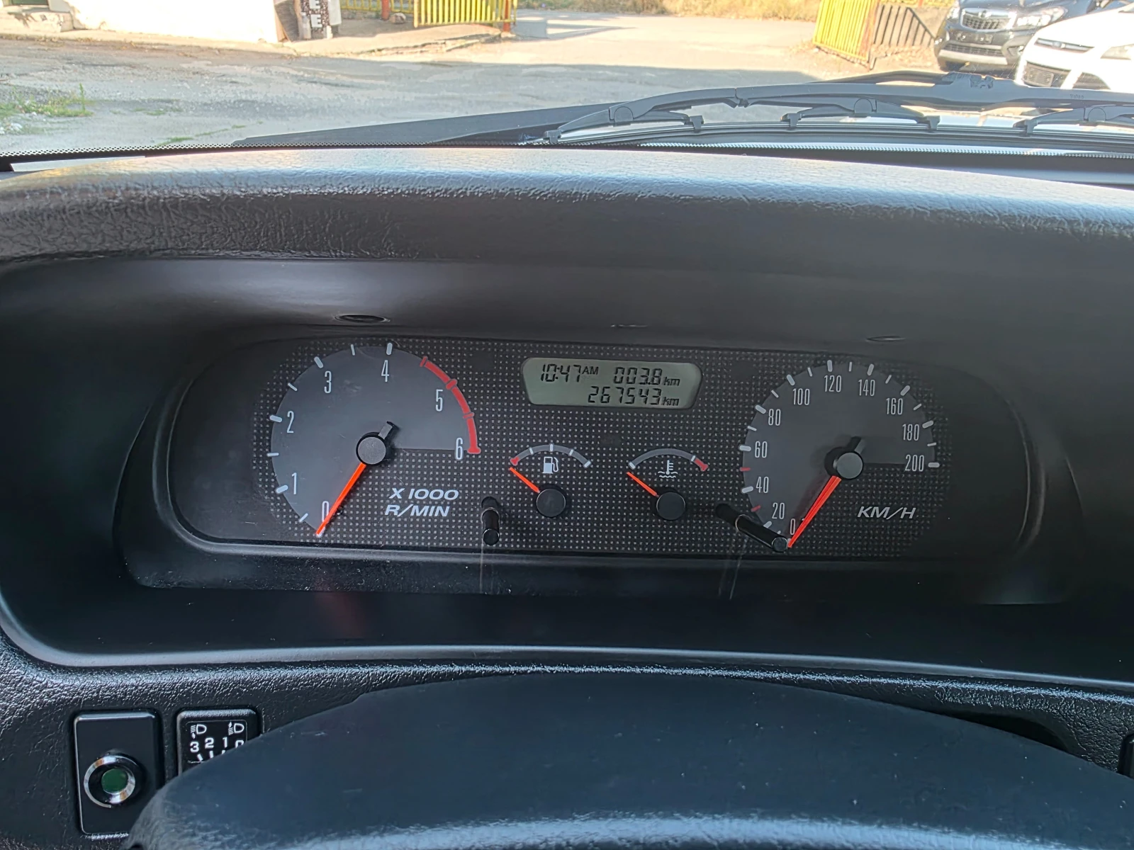 Nissan Terrano 3.0TDI KLIMA ITALY, снимка 14 - Автомобили и джипове - 55523248