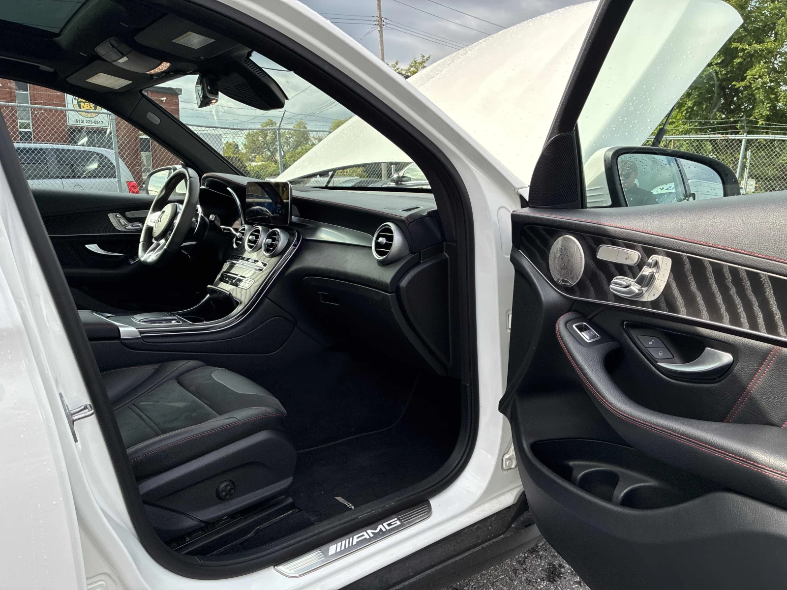 Mercedes-Benz GLC 43 AMG / Burmester / Distronic / Carfax / Автокредит, снимка 13 - Автомобили и джипове - 56047522