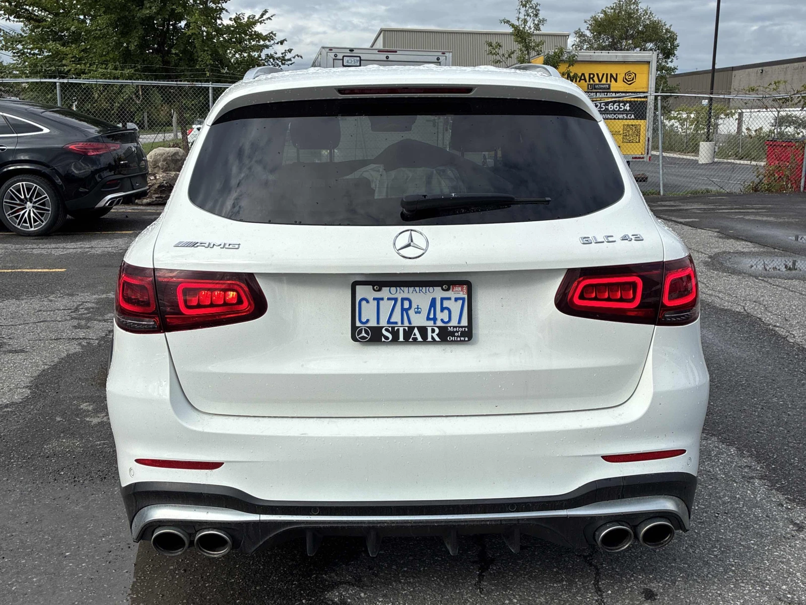 Mercedes-Benz GLC 43 AMG / Burmester / Distronic / Carfax / Автокредит, снимка 2 - Автомобили и джипове - 56047522
