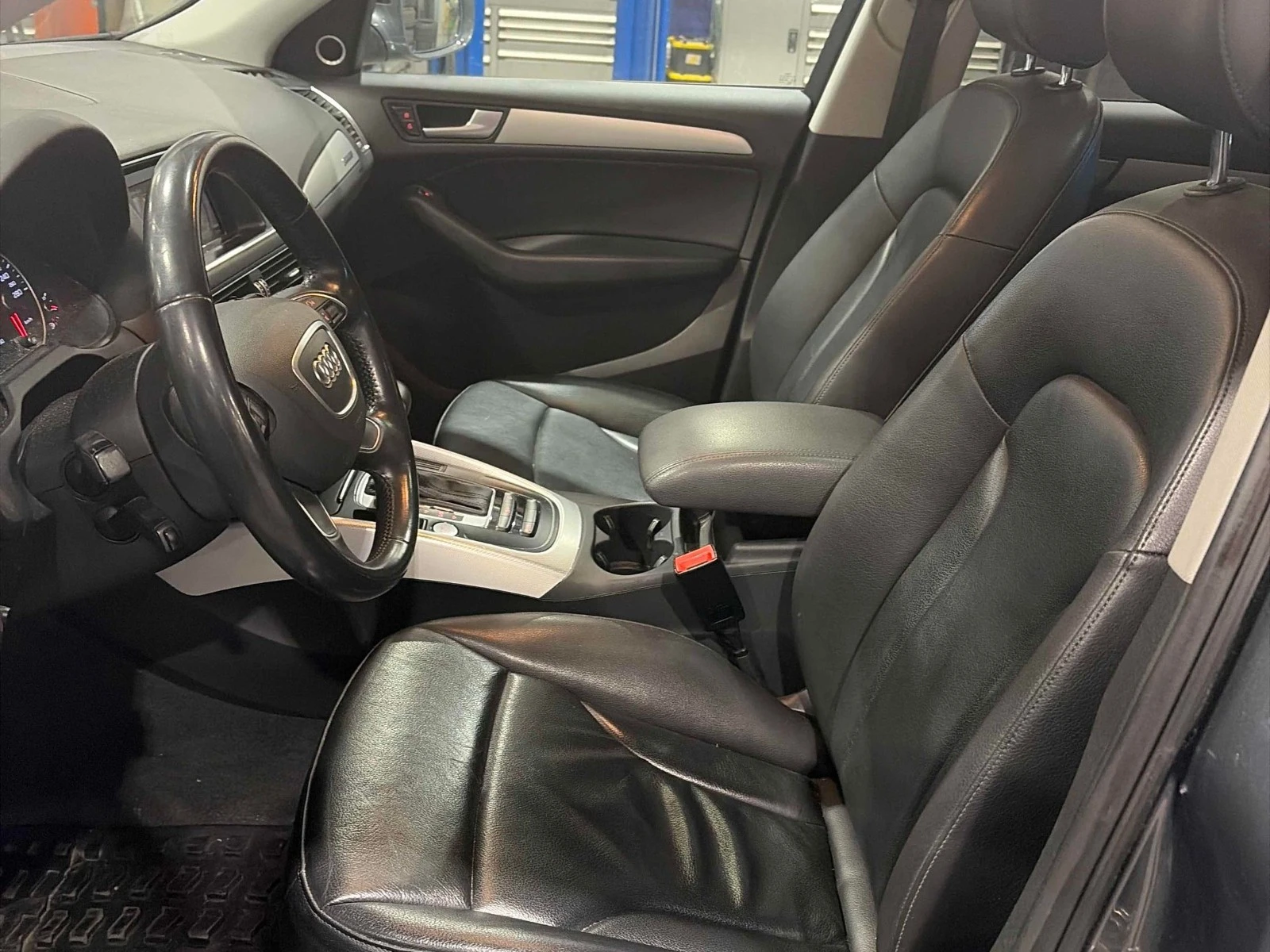 Audi Q5 АвтоКредит * (ЦЕНА ДО БГ), снимка 10 - Автомобили и джипове - 56329247