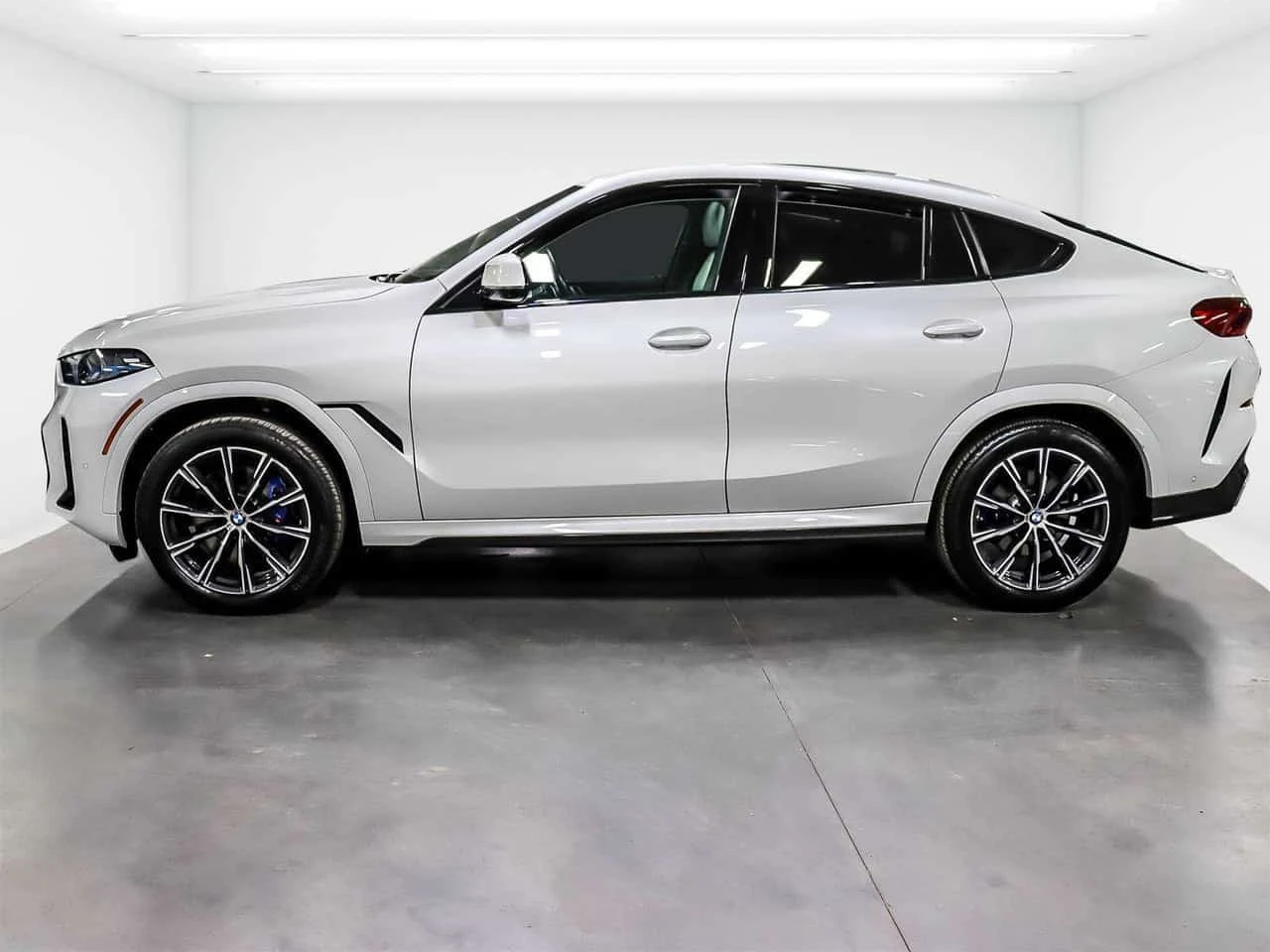 BMW X6 xDrive40i M SPORT/OT BMW/MASSAGE/SKY LOUNGE PANO | Mobile.bg � ����������� 4
