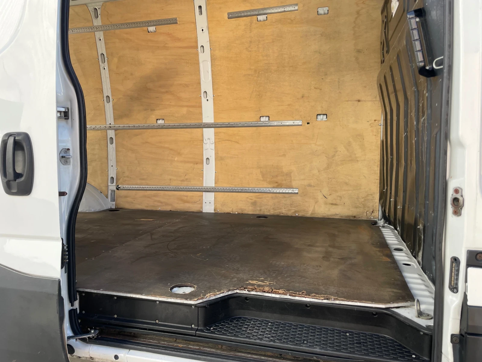 Iveco Daily 3.0 HPI // MAXI-4.70m // 150 k.c. | Mobile.bg   12