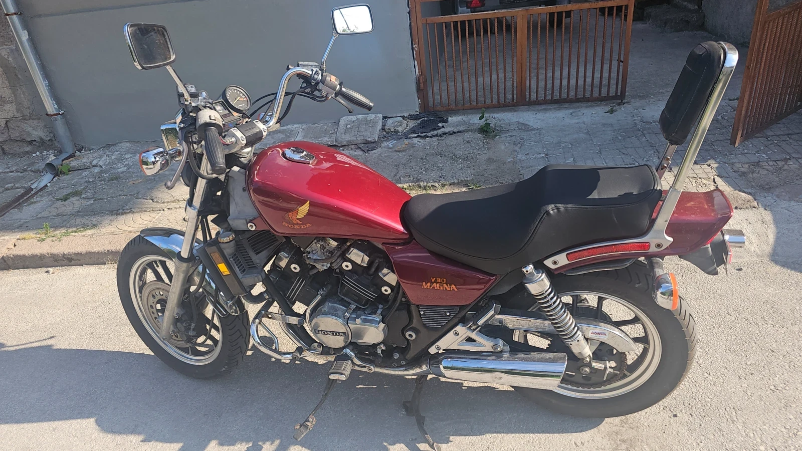 Honda Magna Хонда Магна 500куб.67кс  - изображение 2