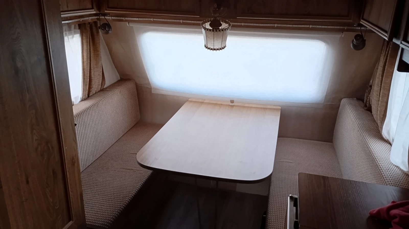 Каравана HYMER / ERIBA 380, снимка 7 - Каравани и кемпери - 53798046