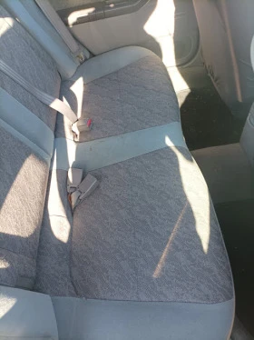 Subaru Forester 2.0i 125 кс 4X4, снимка 6