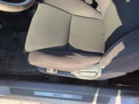 Toyota Yaris 1.5 vt-i, снимка 10