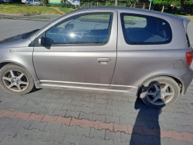Toyota Yaris 1.5 vt-i, снимка 3