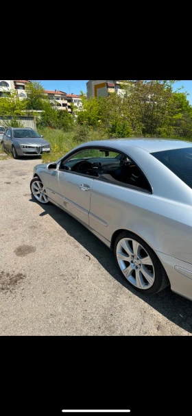 Обява за продажба на Mercedes-Benz CLK 320 ~7 400 лв. - изображение 7