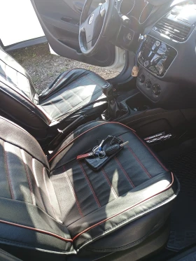 Fiat Punto EVO - 3370 € / 6591.15 лв. - 41825977 10