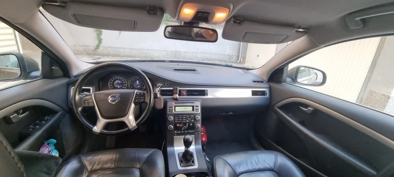 Volvo V70 2.0d, снимка 17 - Автомобили и джипове - 47069269