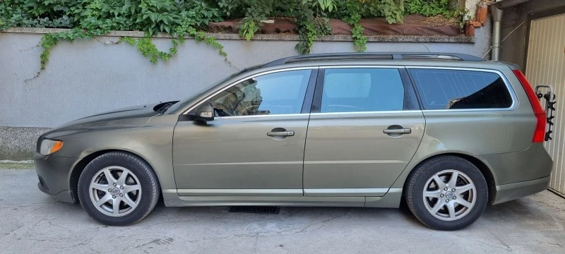 Volvo V70 2.0d, снимка 5 - Автомобили и джипове - 47069269