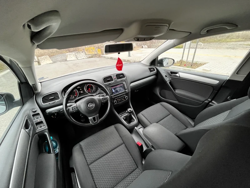 VW Golf 1.6i 102кс газ, снимка 12 - Автомобили и джипове - 48432976