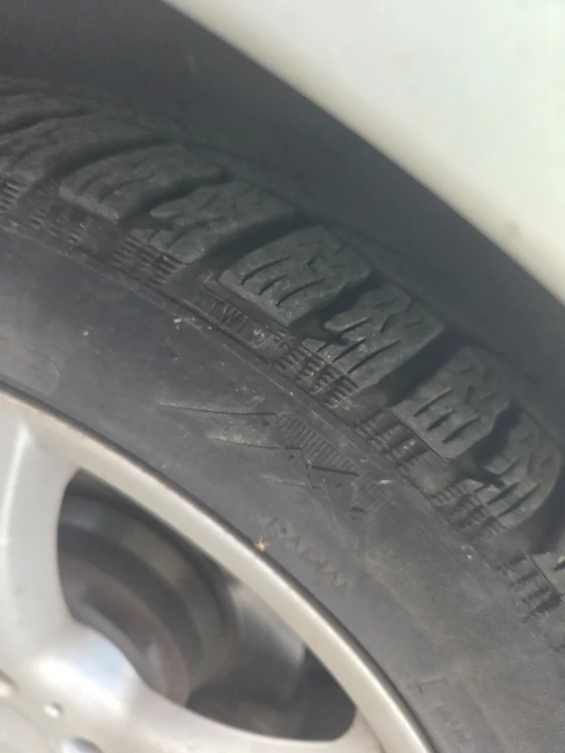 Mercedes-Benz CLS 320, снимка 13 - Автомобили и джипове - 52351238