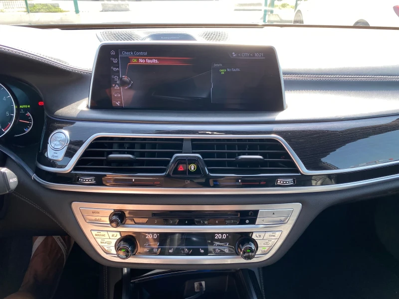 BMW 730 D 4х4 M-PERFORMANCE FULL ЕКСТРИ ОБСЛУЖЕН, снимка 9 - Автомобили и джипове - 51146623