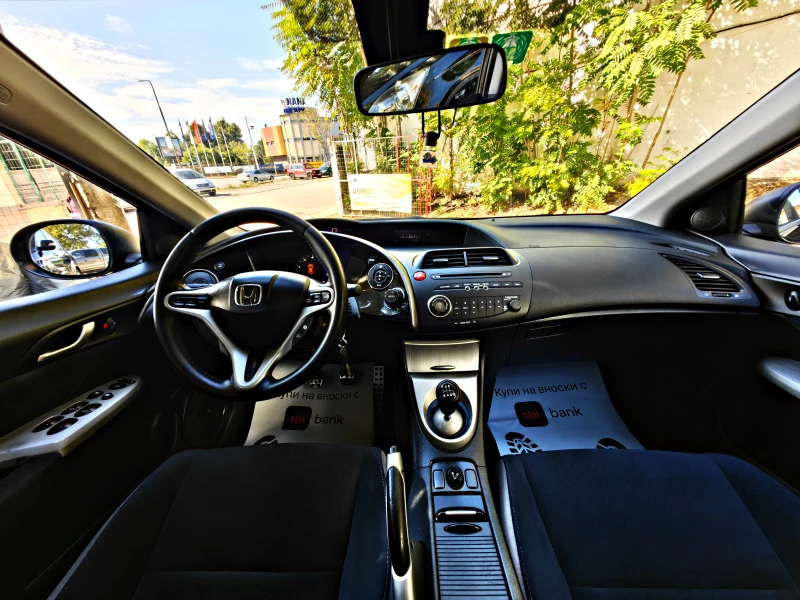 Honda Civic 1.8I!!ШВЕЙЦАРИЯ!!УНИКАТ!!ТОП СЪСТОЯНИЕ!, снимка 9 - Автомобили и джипове - 51953384