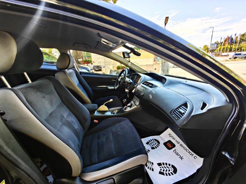 Honda Civic 1.8I!!ШВЕЙЦАРИЯ!!УНИКАТ!!ТОП СЪСТОЯНИЕ!, снимка 7 - Автомобили и джипове - 51953384