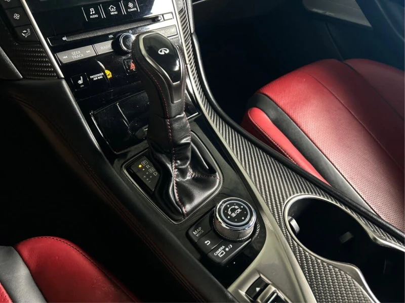 Infiniti Q 60S RED SPORT AWD , снимка 15 - Автомобили и джипове - 52523935