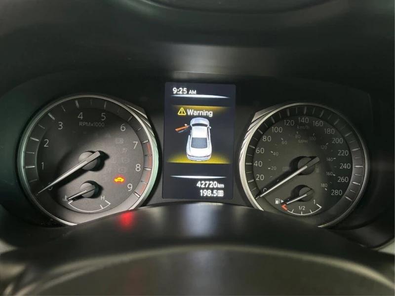 Infiniti Q 60S RED SPORT AWD , снимка 10 - Автомобили и джипове - 52523935