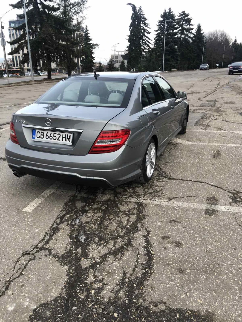 Mercedes-Benz C 250, снимка 4 - Автомобили и джипове - 52544240