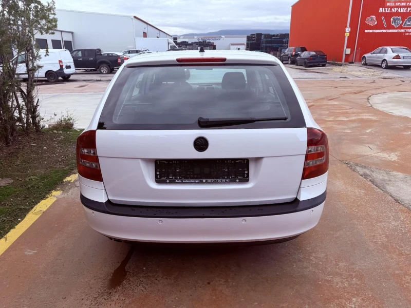 Skoda Octavia 1.6 Mpi старият мотор!!!, снимка 4 - Автомобили и джипове - 52939572
