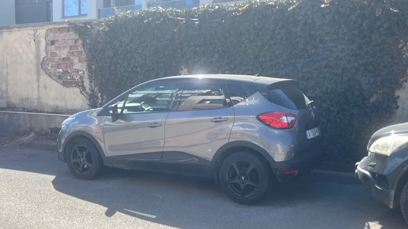 Renault Captur - 15400 лв. - 11053052 | Car24.bg