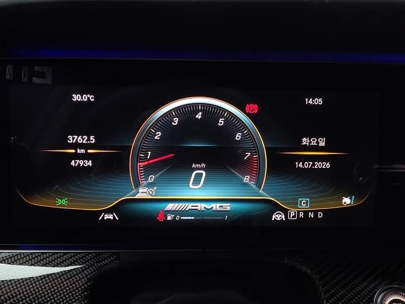 Mercedes-Benz AMG GT 63S, снимка 6 - Автомобили и джипове - 55370320