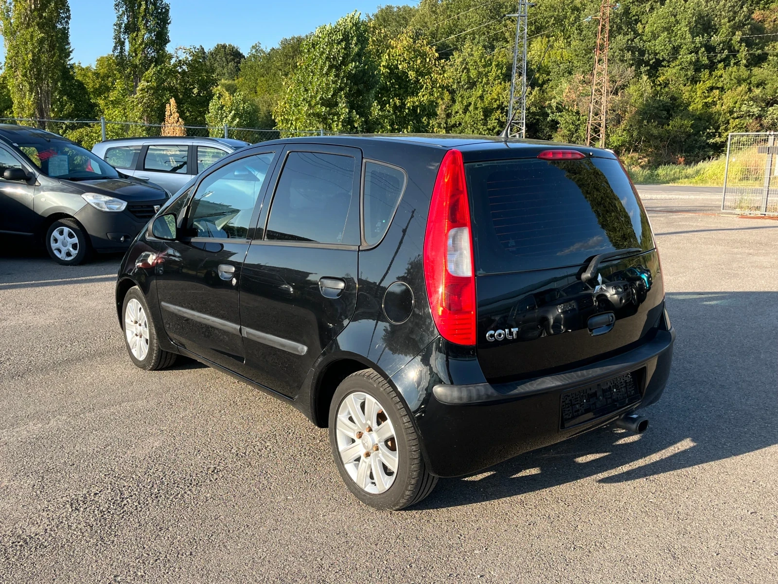 Mitsubishi Colt 1.3i CLIMA 5вр. - изображение 3