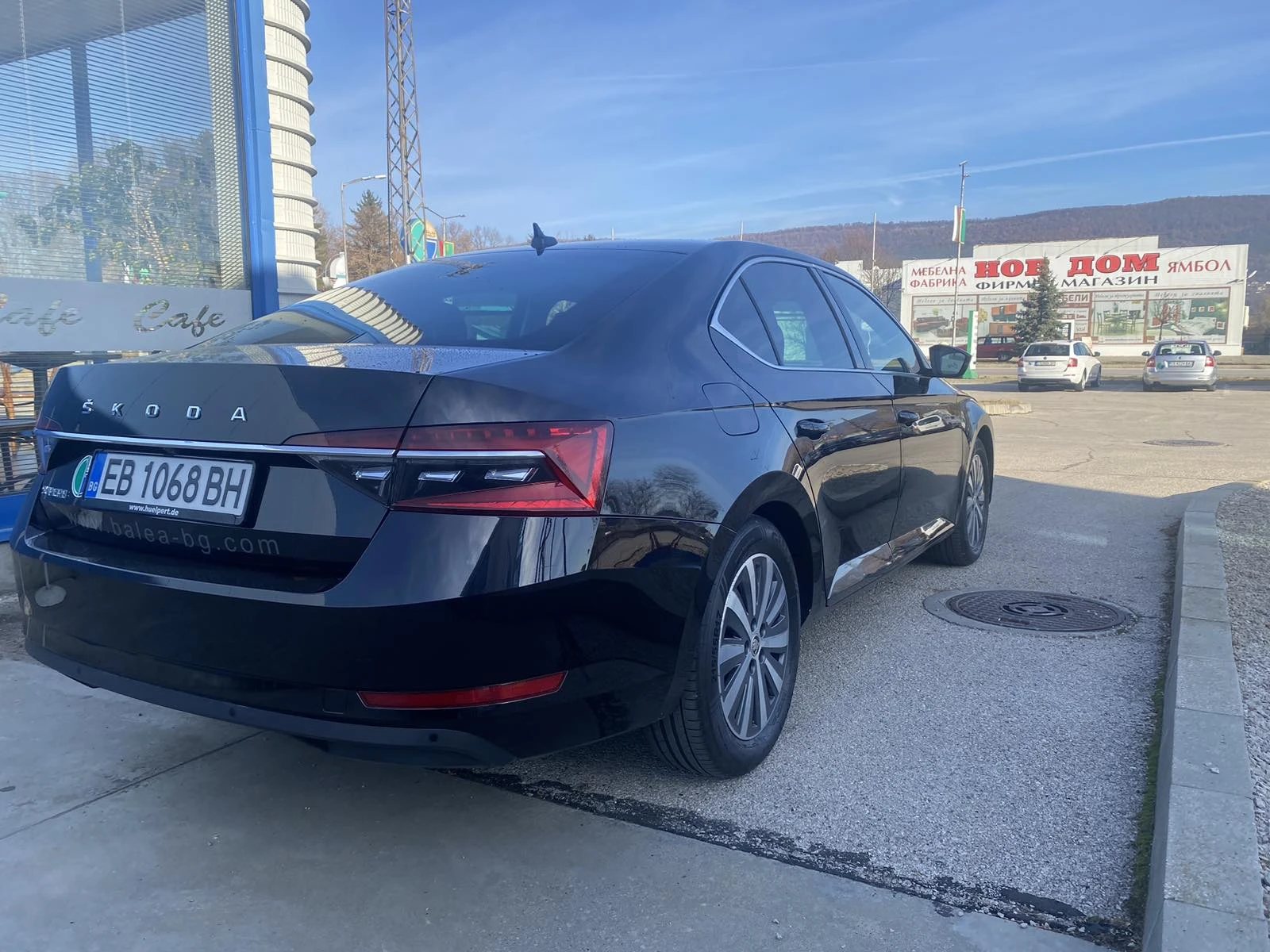 Skoda Superb 2.0 AUTO - изображение 4