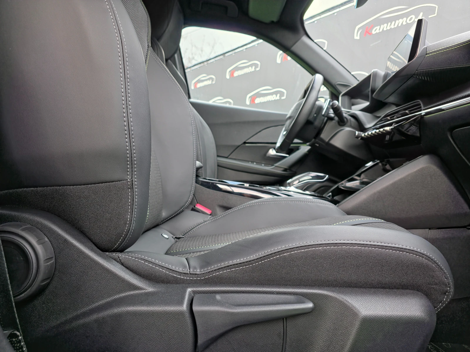 Peugeot 2008 1. 5GT BlueHDi 131 S&S EAT8 - изображение 9