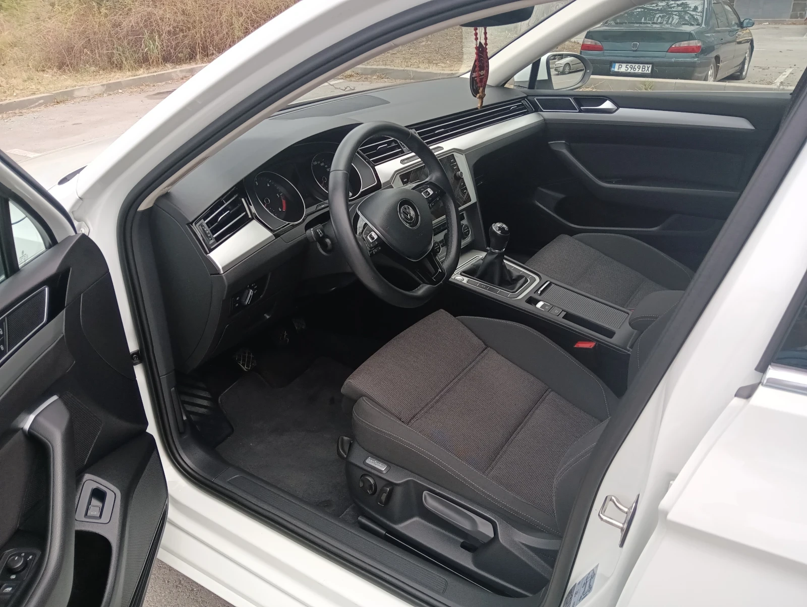 VW Passat В8 Comfort Line - изображение 9