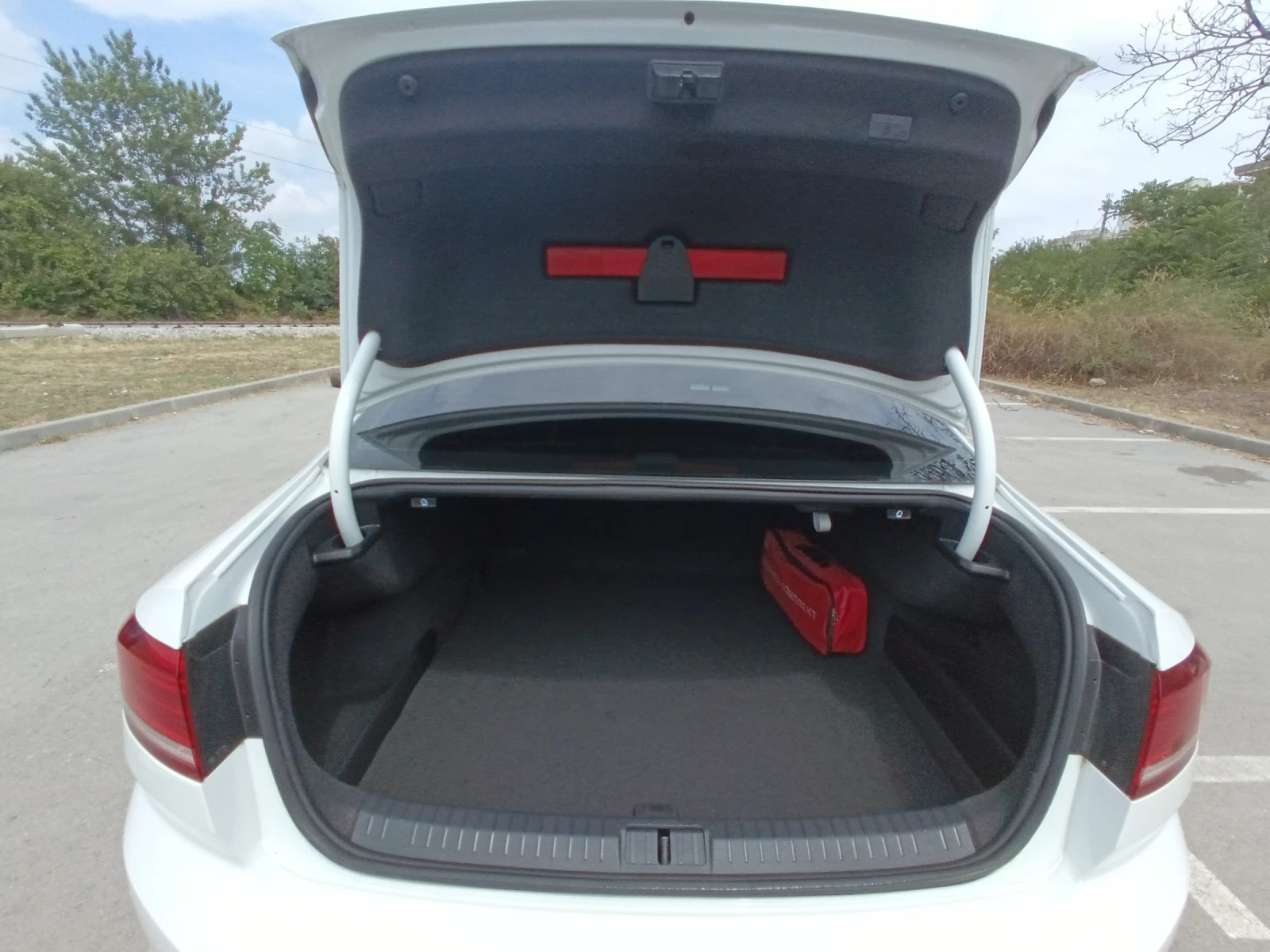 VW Passat �8 Comfort Line | Mobile.bg � ����������� 16