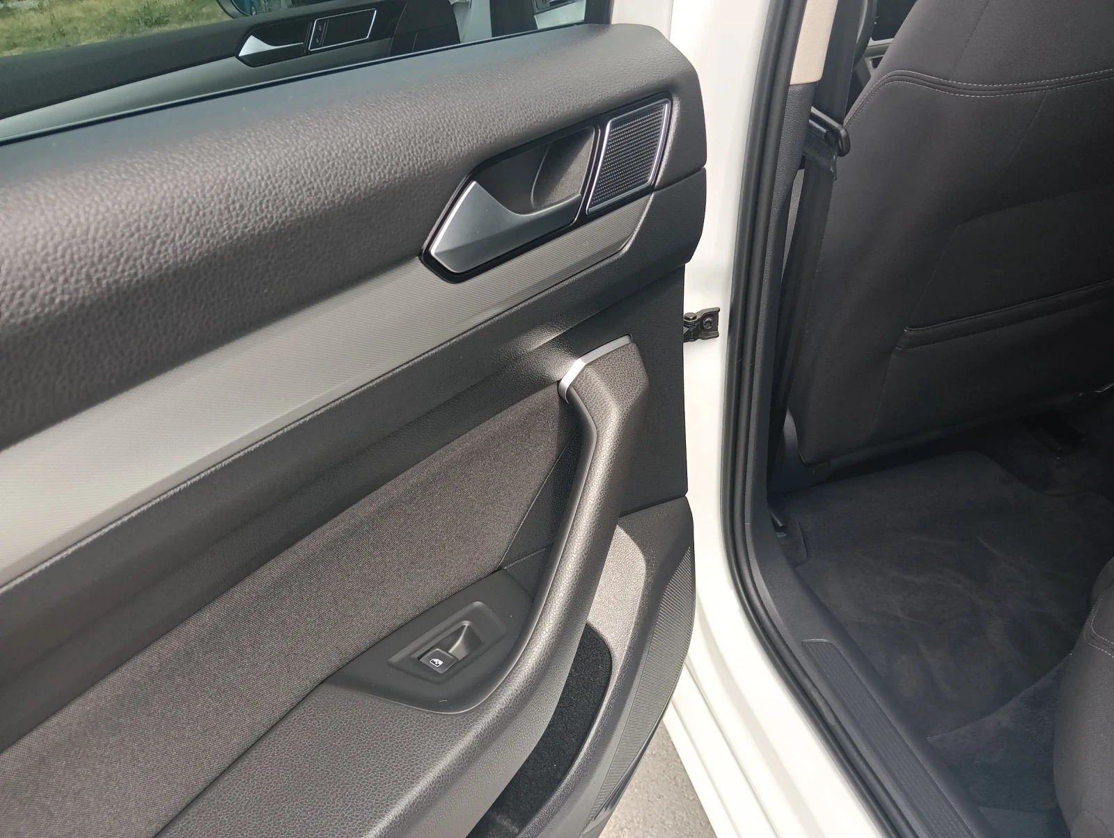 VW Passat В8 Comfort Line - изображение 9