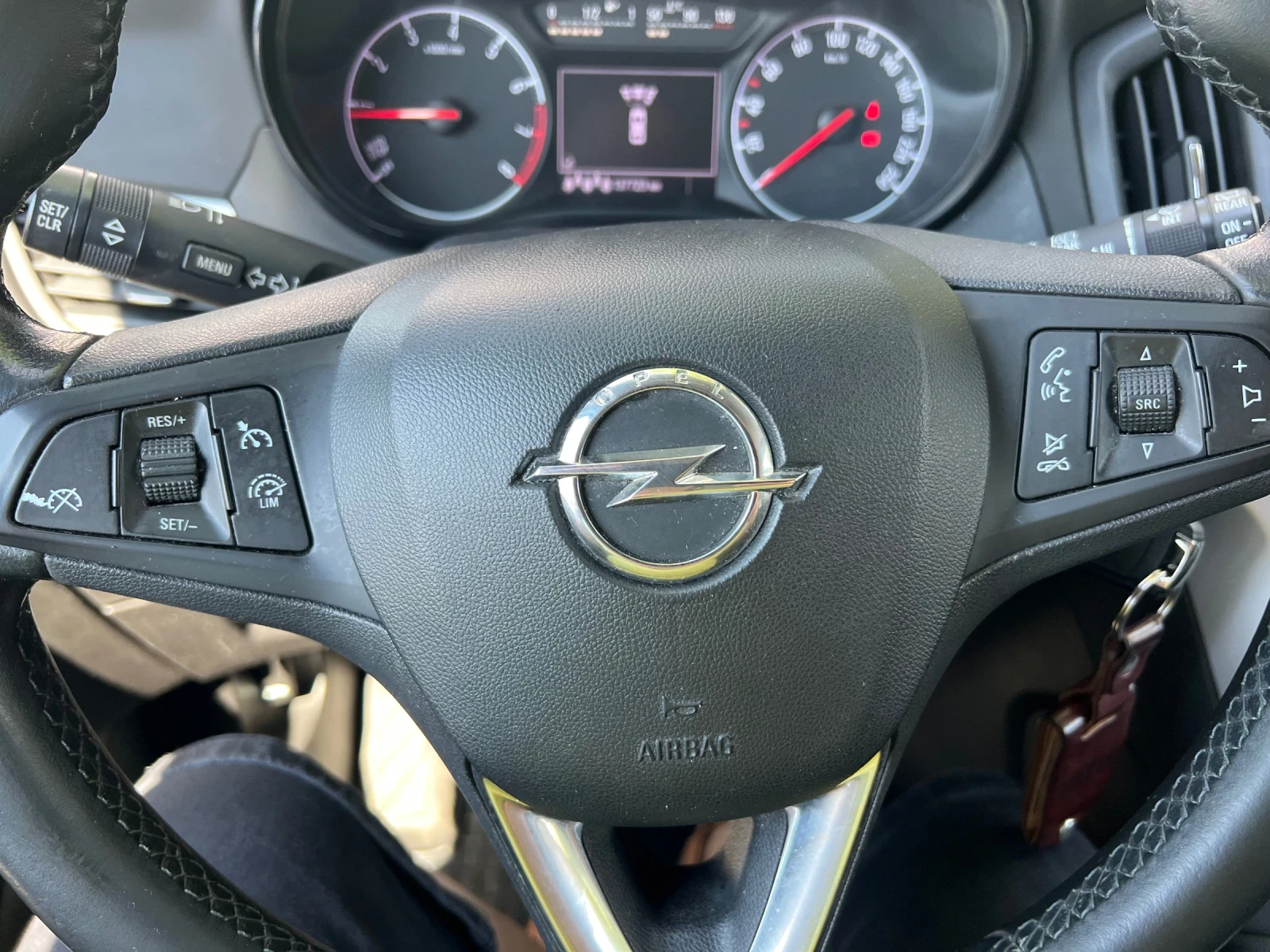 Opel Zafira C - изображение 8