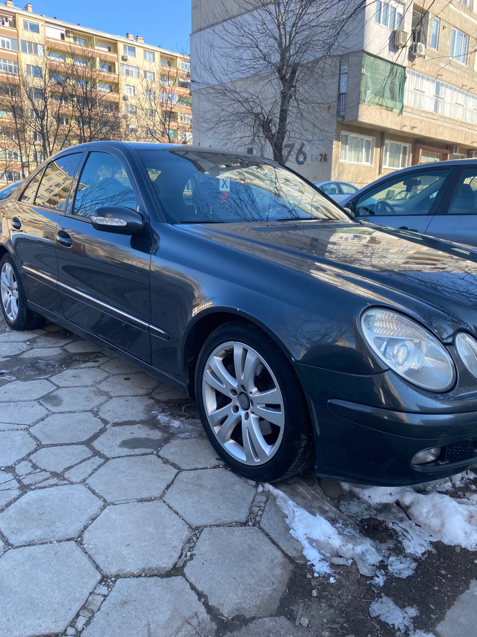 Mercedes-Benz E 220  - изображение 3
