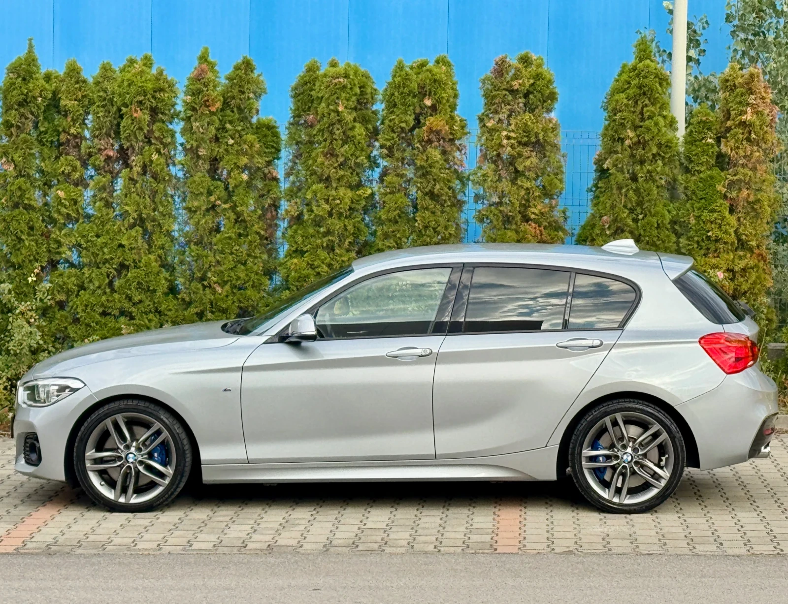 BMW 120 2.0Xdrive-М-ПАКЕТ-KEYLESS-НАВИ-ДИСТРОНИК-189X.KM!! - изображение 8