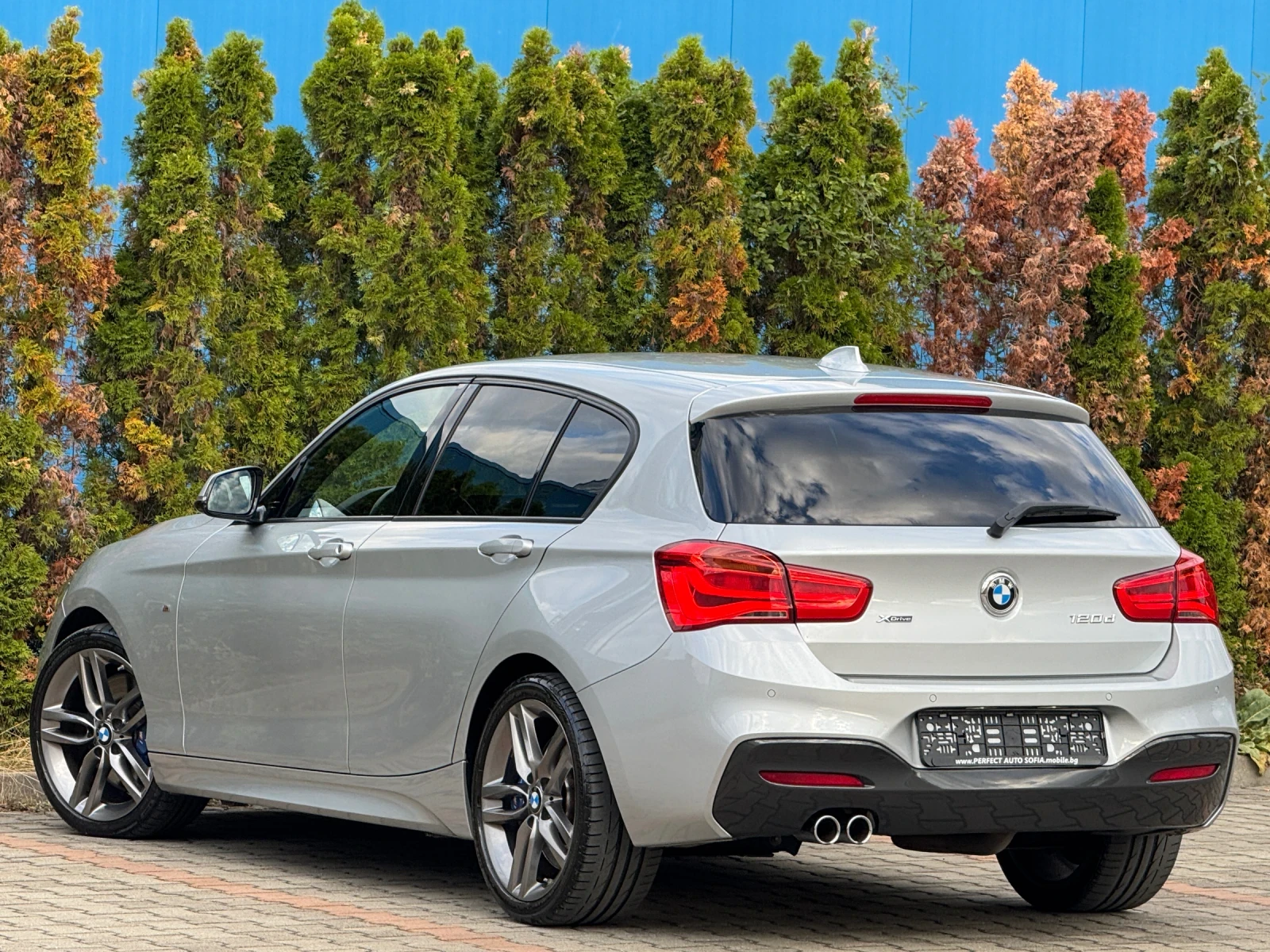 BMW 120 2.0Xdrive-М-ПАКЕТ-KEYLESS-НАВИ-ДИСТРОНИК-189X.KM!! - изображение 3